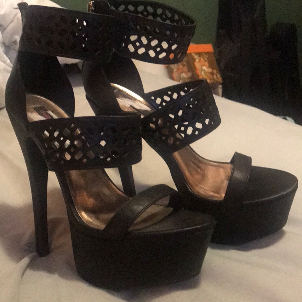 Black platform heels